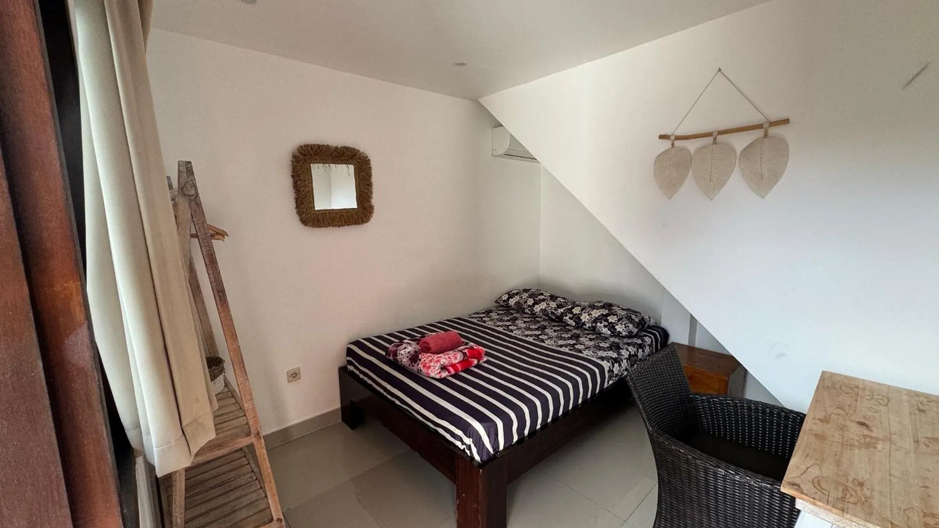 Surf Bali Villa Ungasan  Guest house