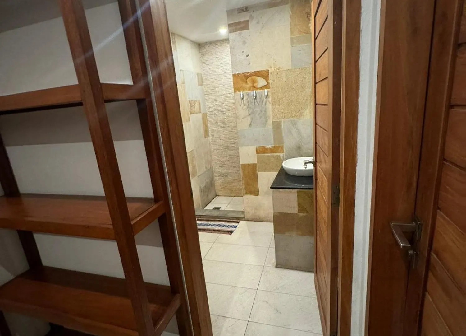 Guest house Surf Bali Villa Ungasan  Indonesia